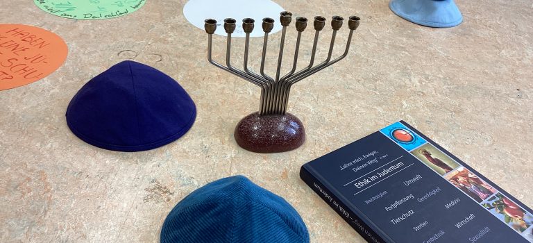 Meet a Jew Meet a Jew